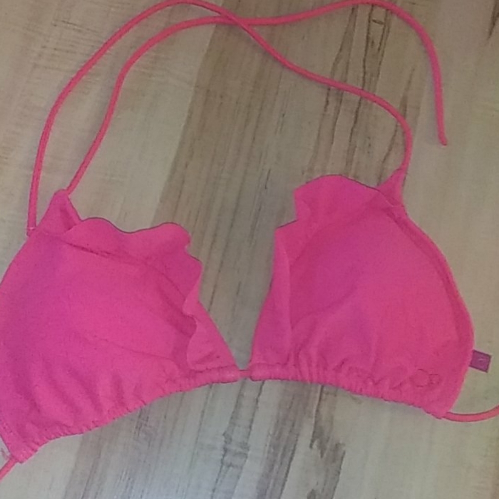 Hot pink op triangle bathing suit